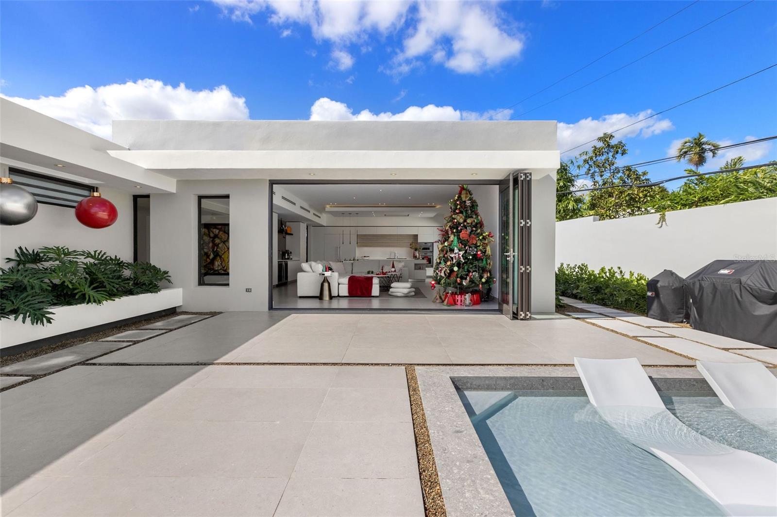 SAN FRANCISCO - Residential