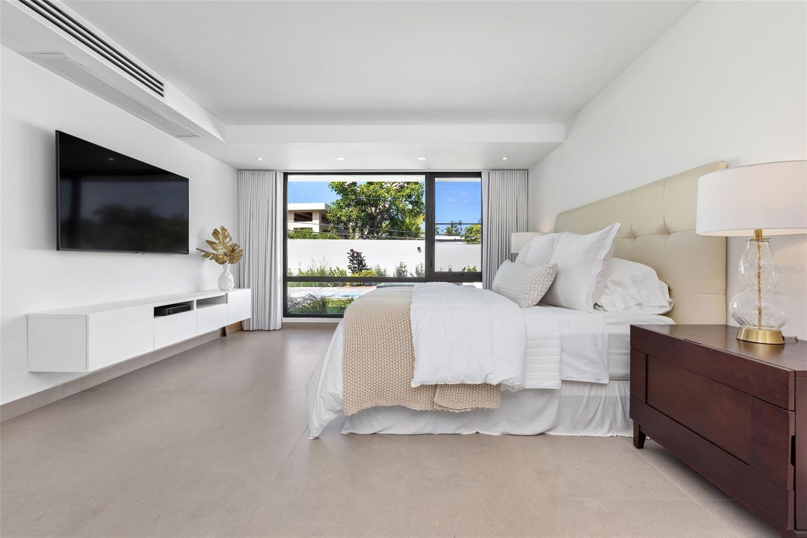 SAN FRANCISCO - Residential