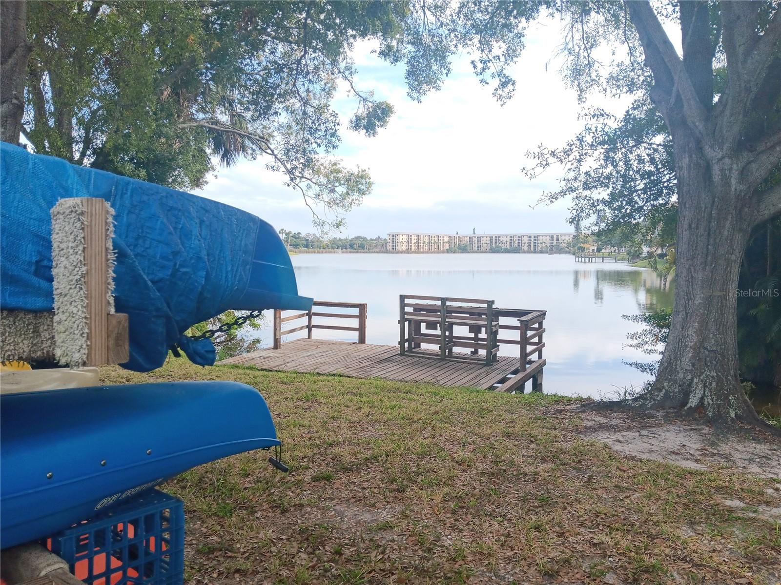 BAYSHORE ON THE LAKE APTS II SEC 3 - Residential