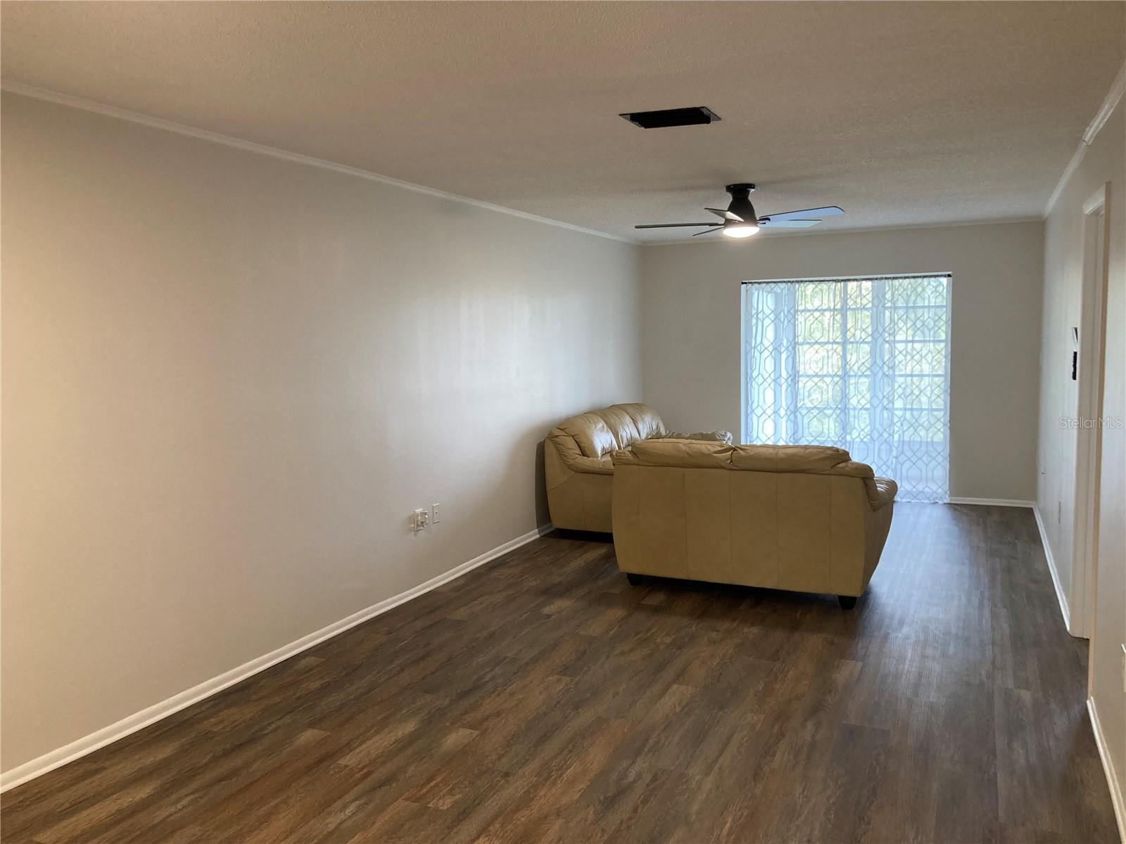 BAYSHORE ON THE LAKE APTS II SEC 3 - Residential