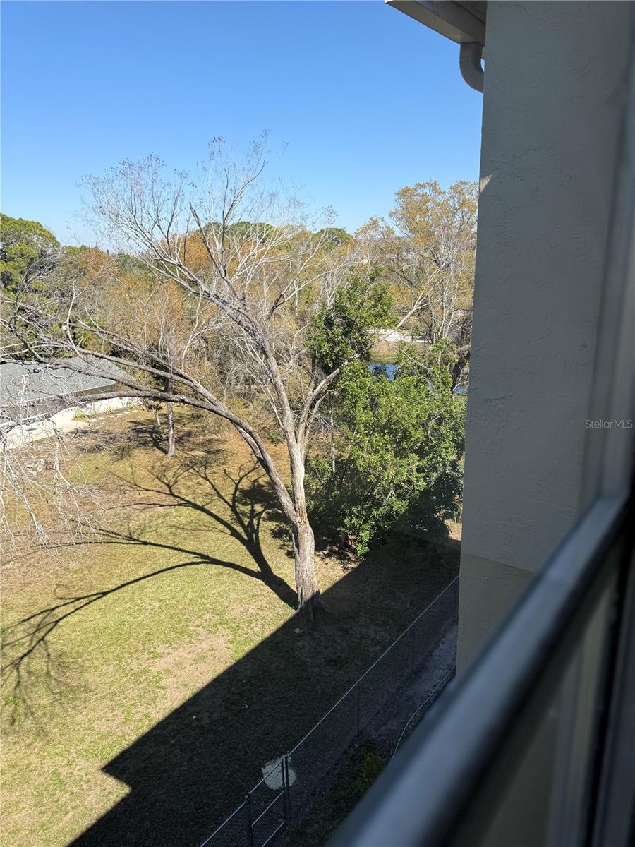 BAYSHORE ON THE LAKE APTS II SEC 3 - Residential