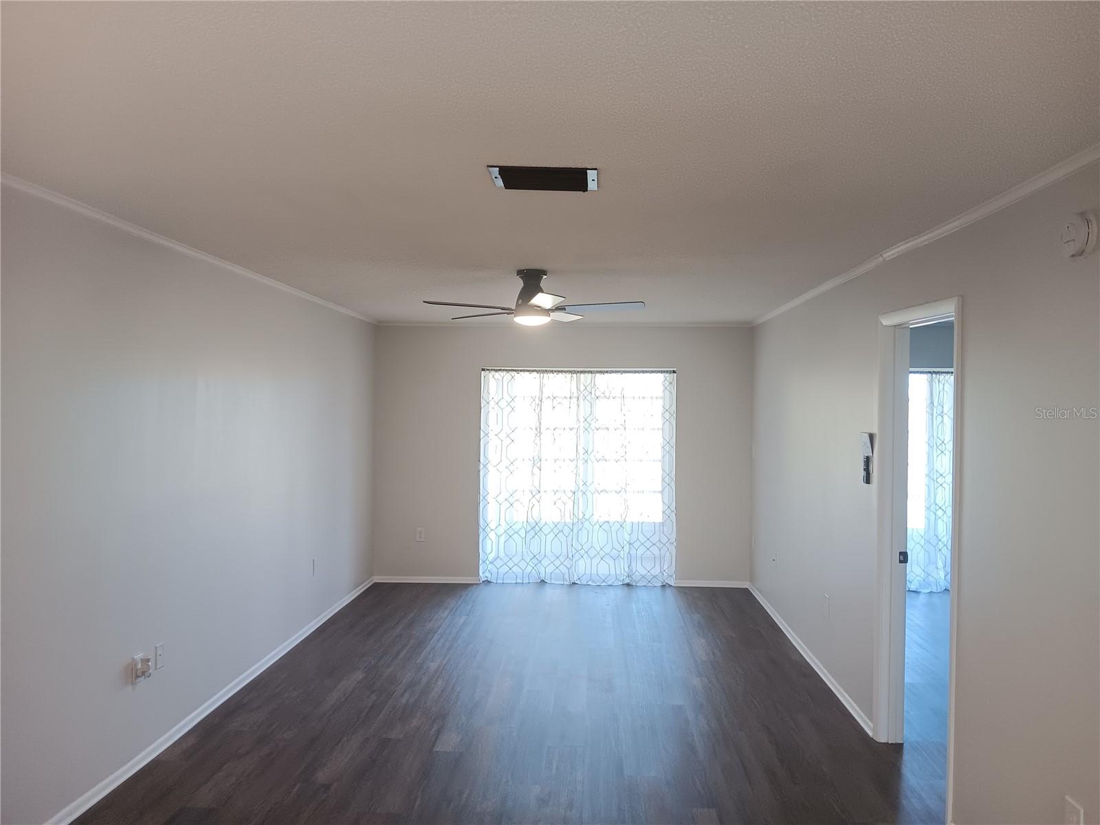 BAYSHORE ON THE LAKE APTS II SEC 3 - Residential