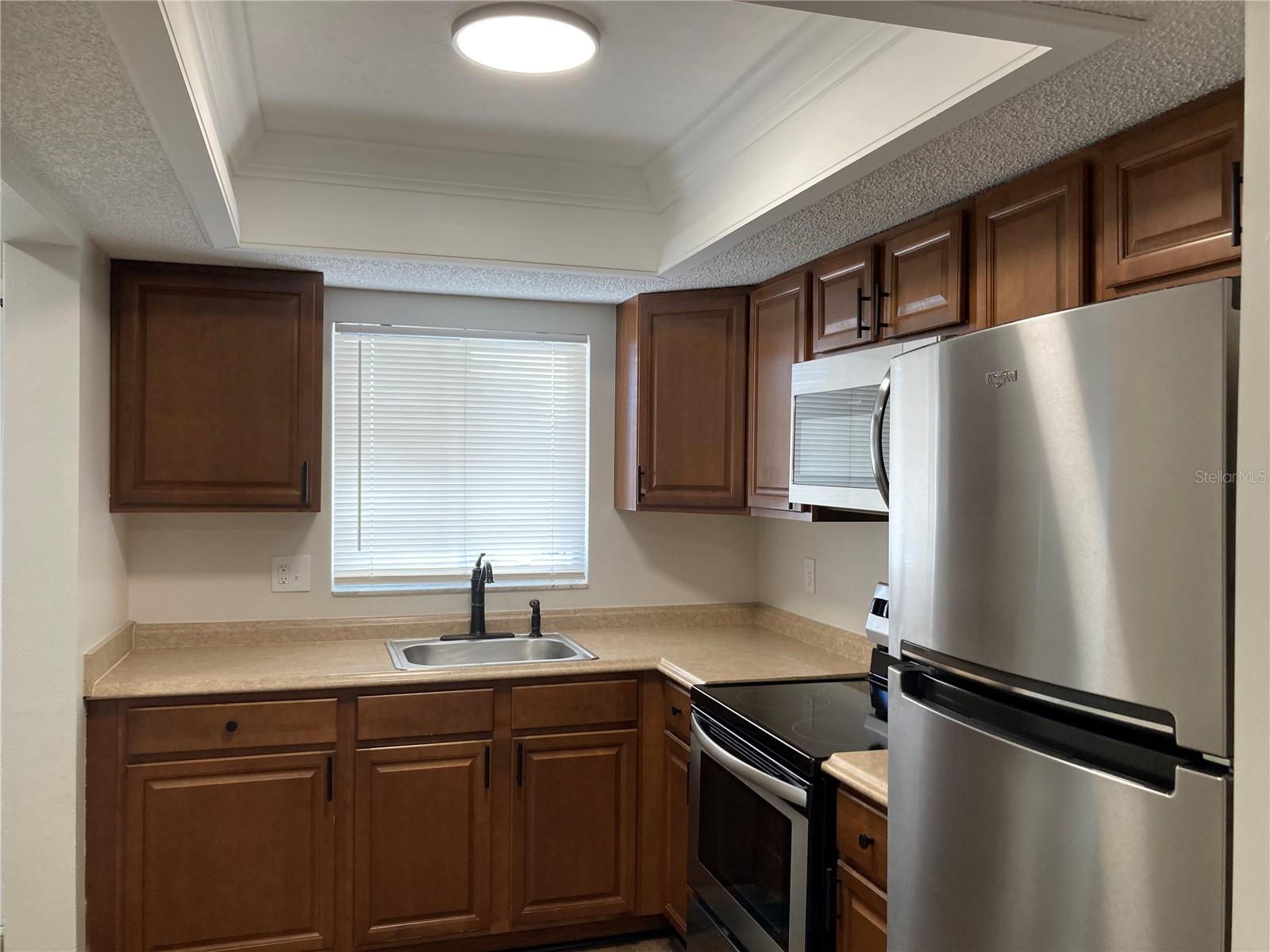 3774 LAKE BAYSHORE DRIVE k518