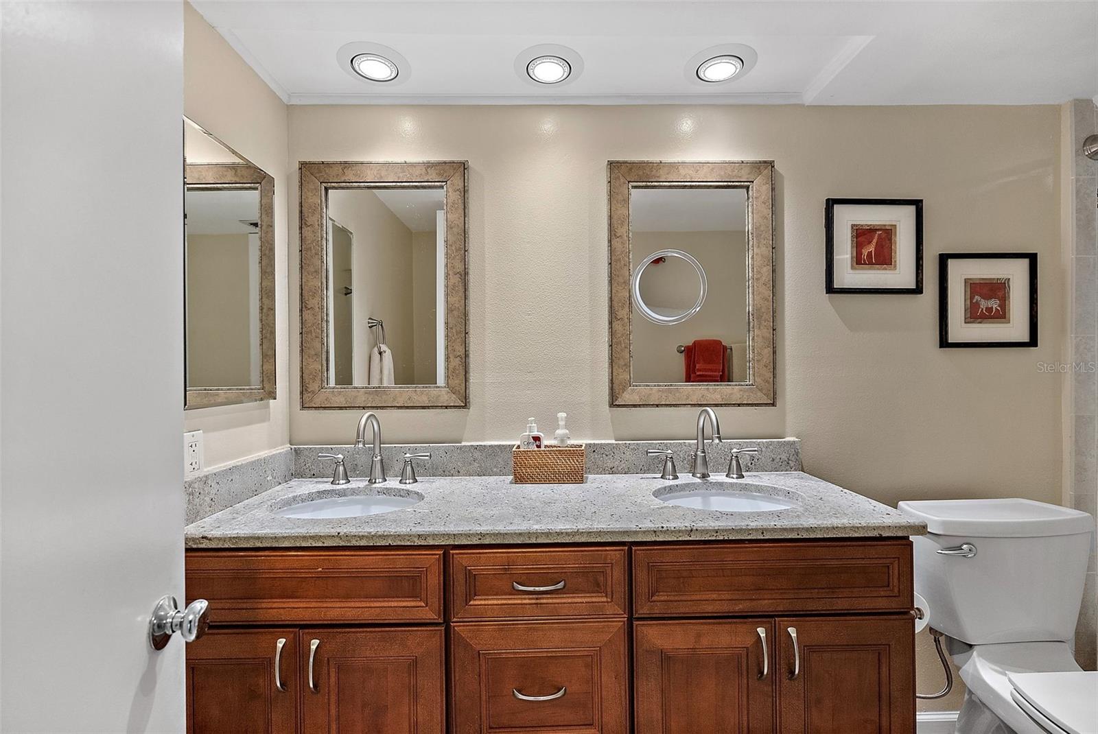 VISTA VERDE UNIT II - Residential