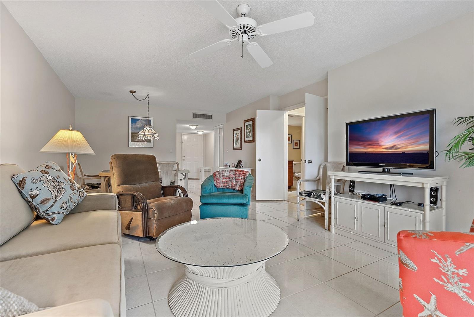 VISTA VERDE UNIT II - Residential