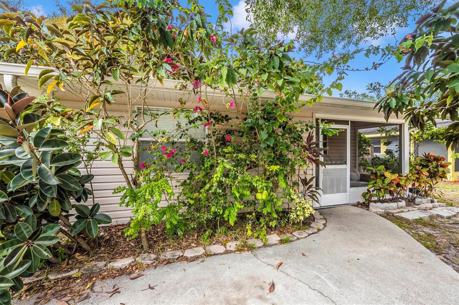 BOOKER PARK - Residential