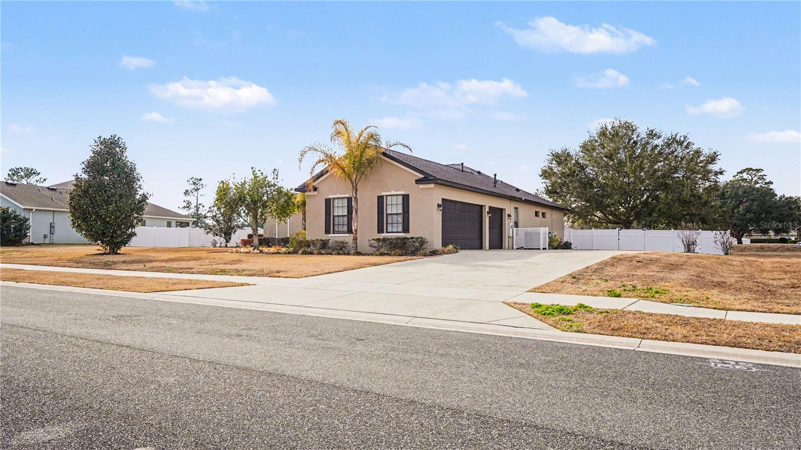 MAGNOLIA MANOR - Residential