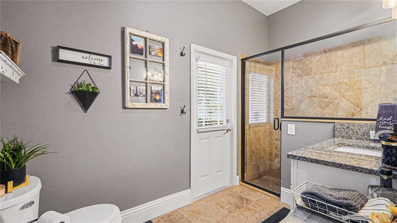 MAGNOLIA MANOR - Residential