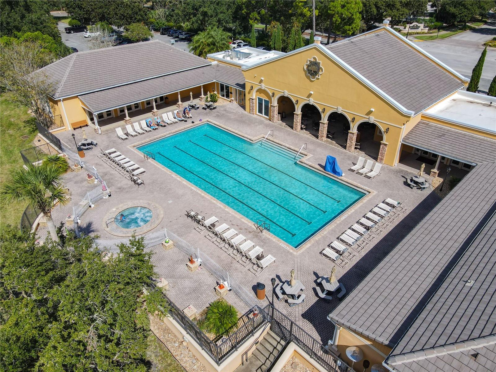 GRAND VISTA - Residential