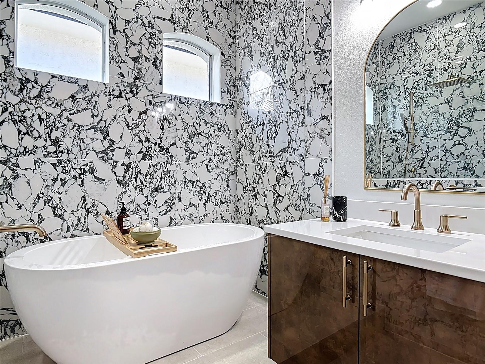 GRAND VISTA - Residential