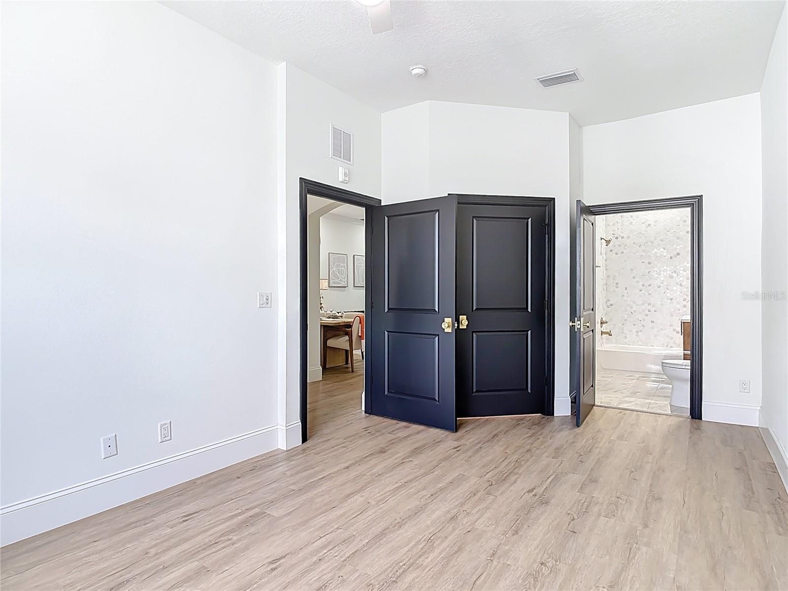 GRAND VISTA - Residential