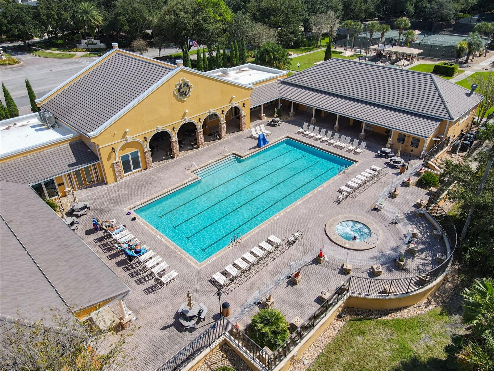 GRAND VISTA - Residential