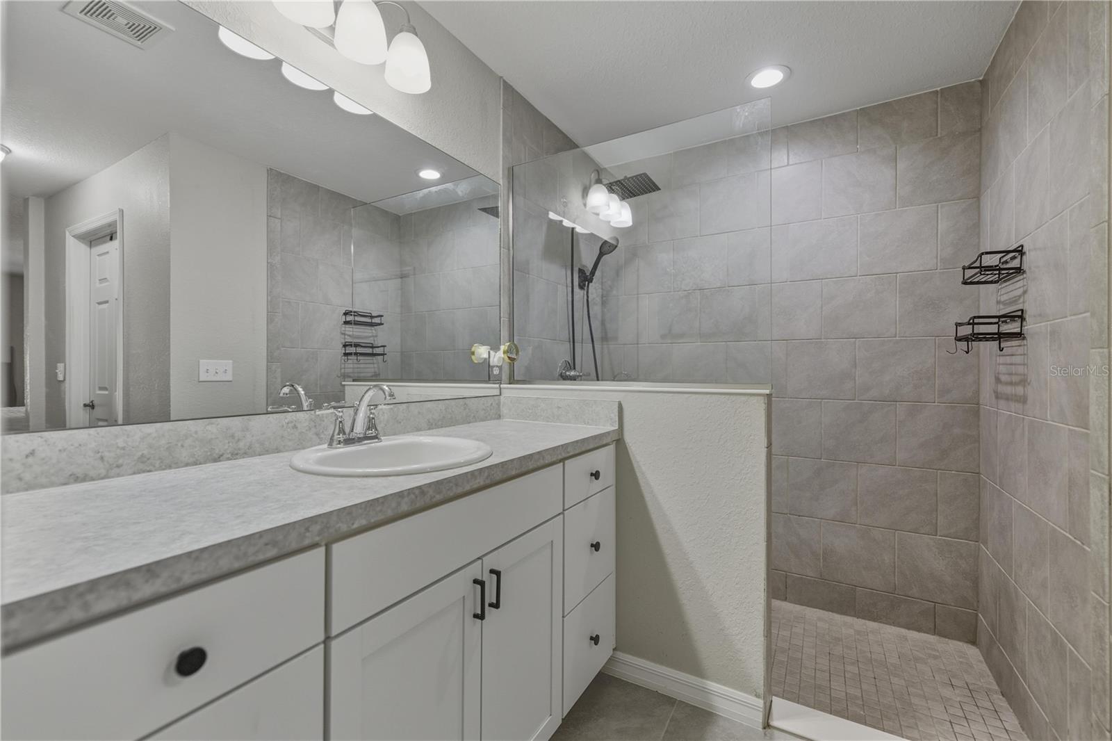 ORANGE BLOSSOM HILLS UN 07 - Residential