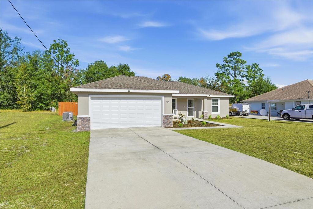 Photo of 9375 SE 159th Place, Summerfield, FL 34491 (MLS # OM715776)