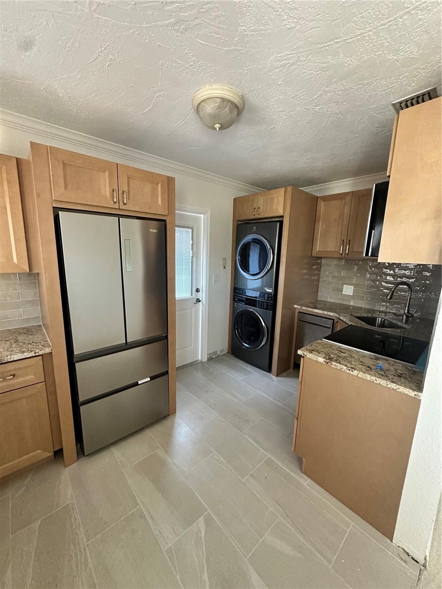 NORTH MADEIRA SHORES - Residential Lease