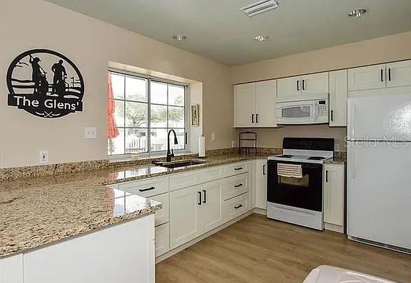 LYNWOOD GLEN - Residential