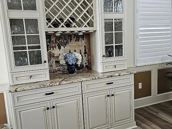 618 CROSSFIELD CIRCLE 37