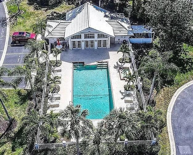 LYNWOOD GLEN - Residential