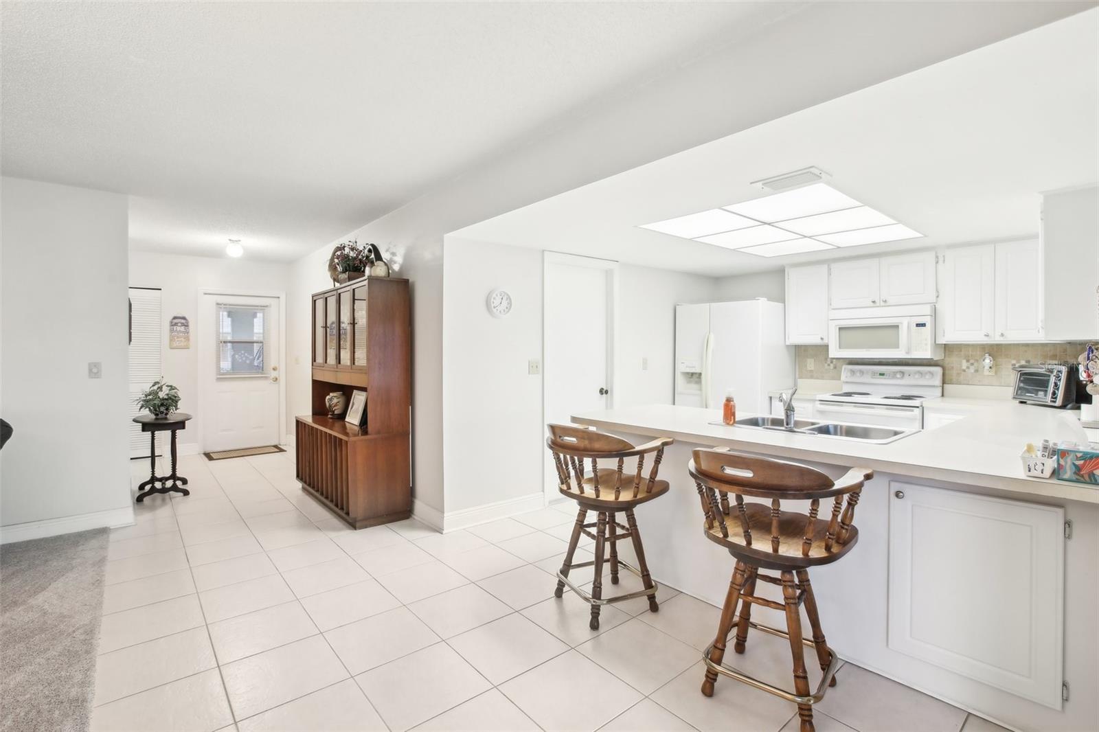 HIGHGATE F CONDO - Residential