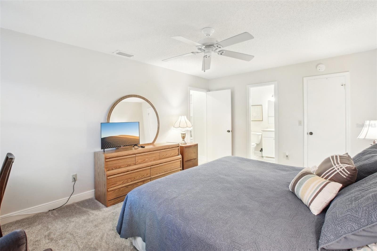 HIGHGATE F CONDO - Residential