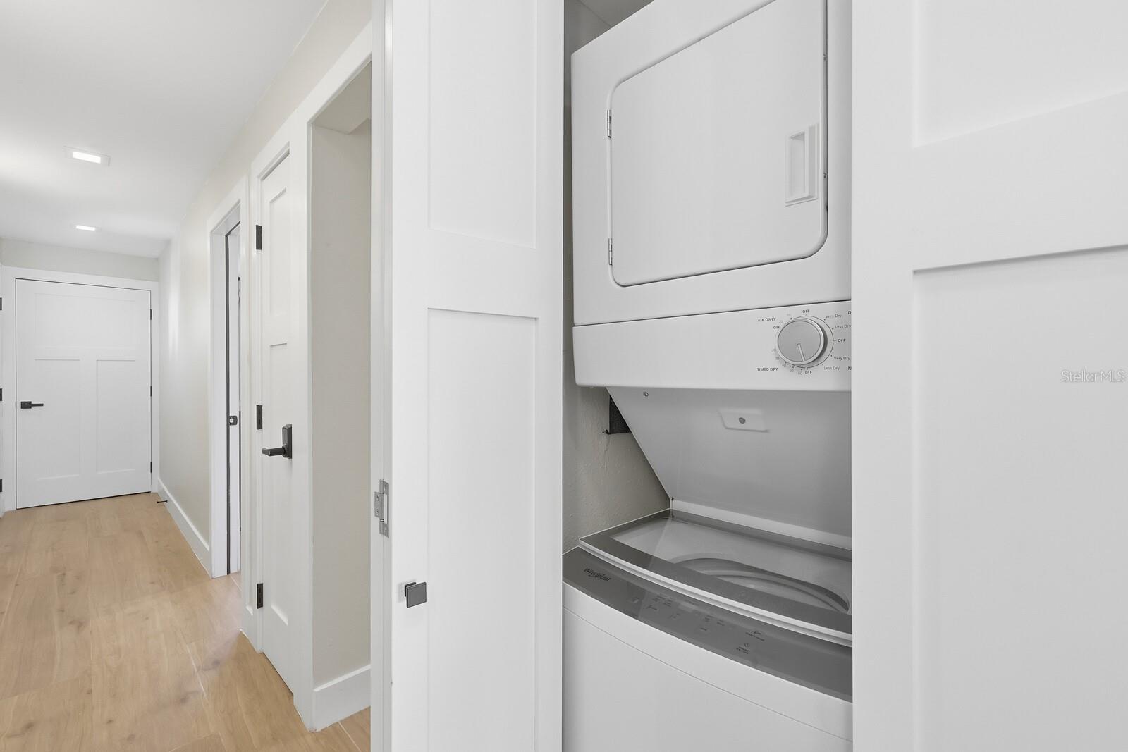 COCONUTS - Residential