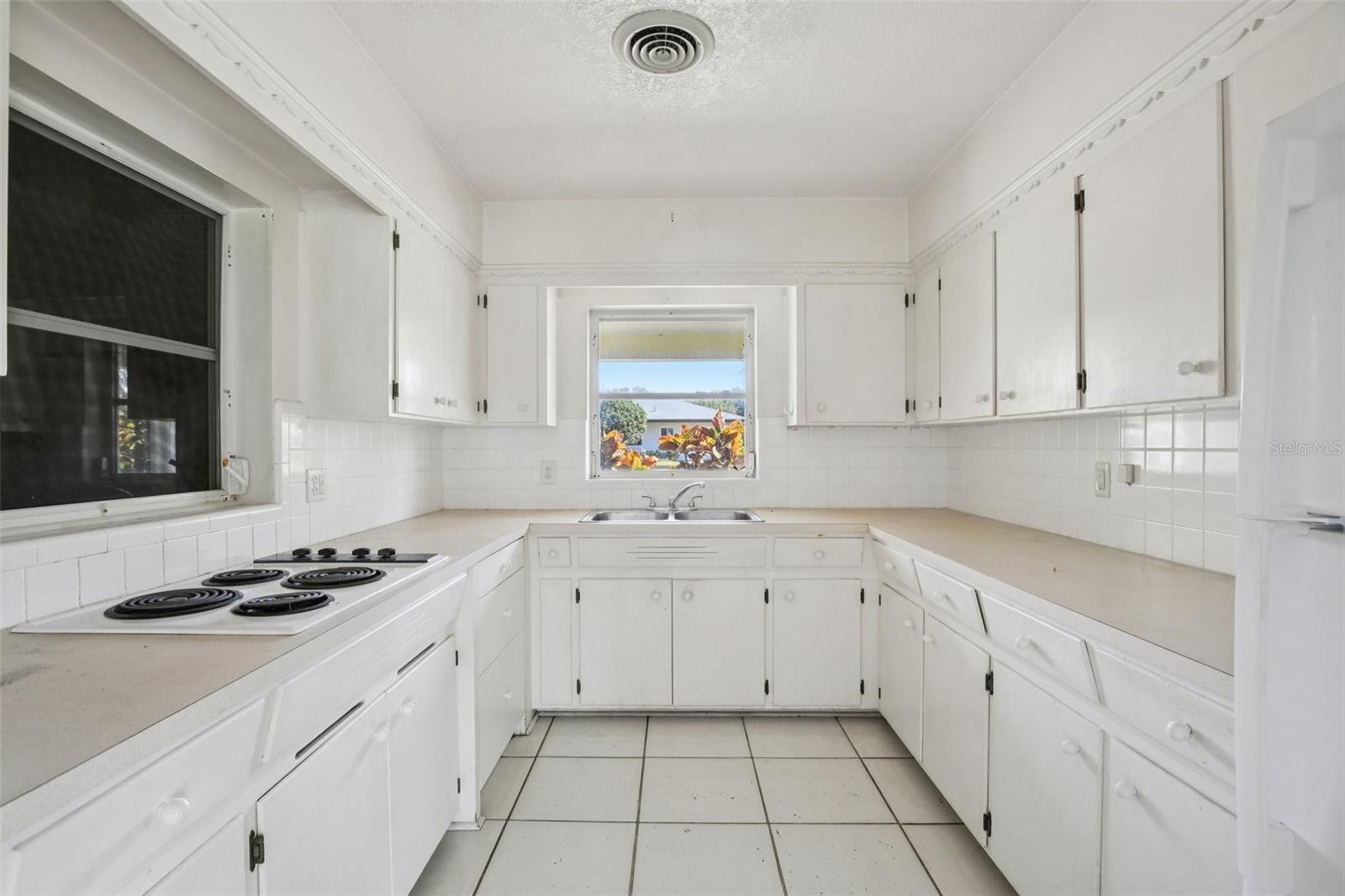 PASADENA GOLF CLUB ESTATES SEC 1 - Residential