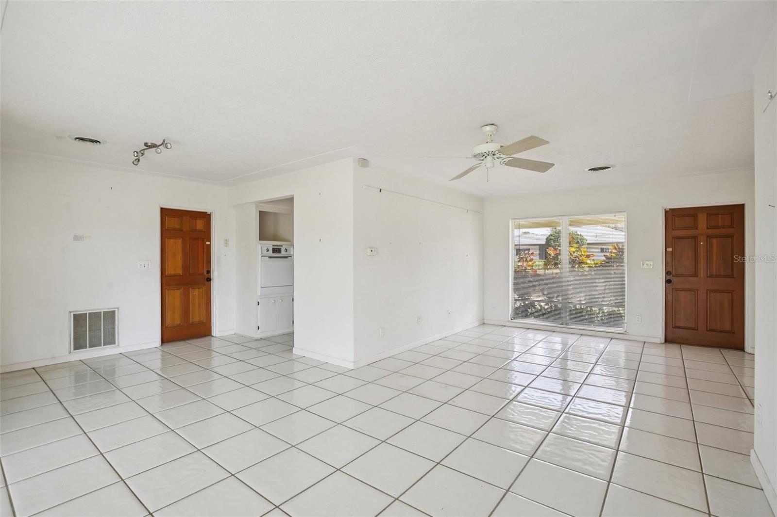 PASADENA GOLF CLUB ESTATES SEC 1 - Residential