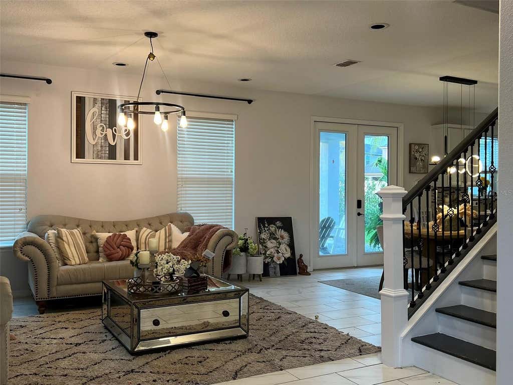 Photo of 4862 Southlawn Avenue, Orlando, FL 32811 (MLS # O6426654)