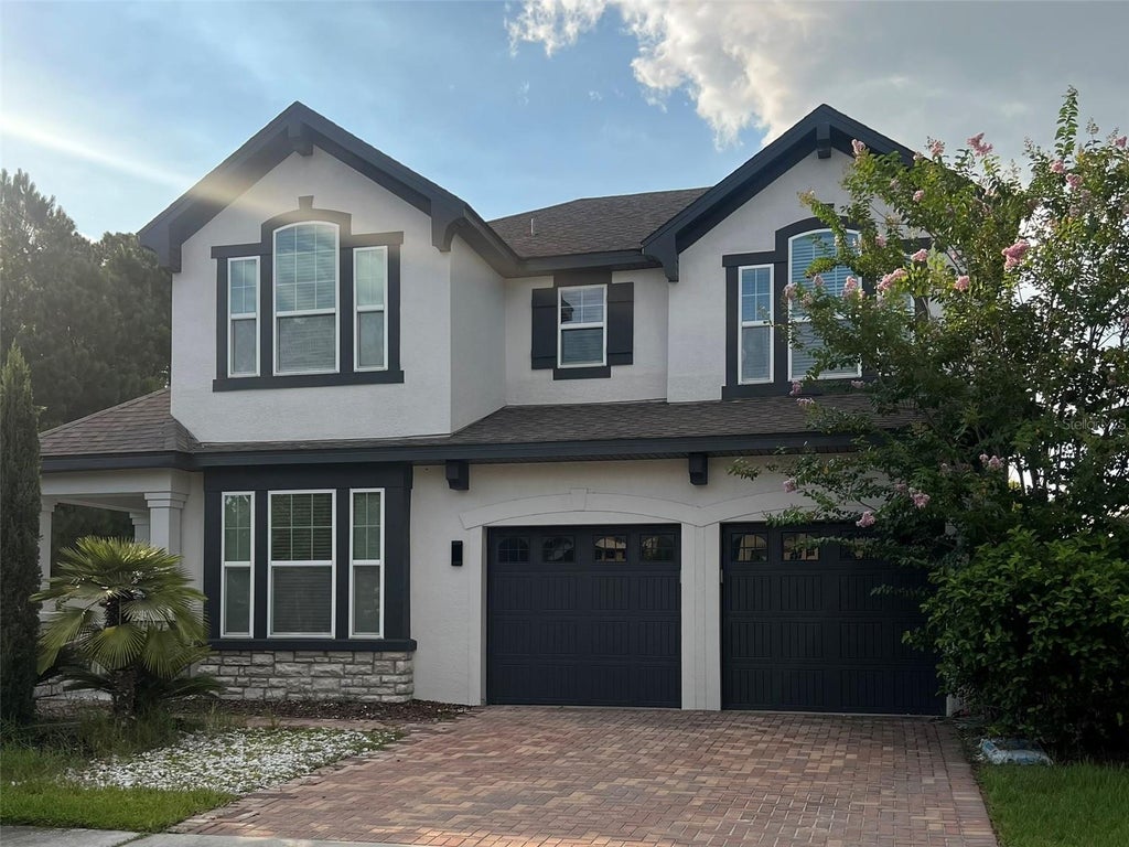 Photo of 4862 Southlawn Avenue, Orlando, FL 32811 (MLS # O6426654)