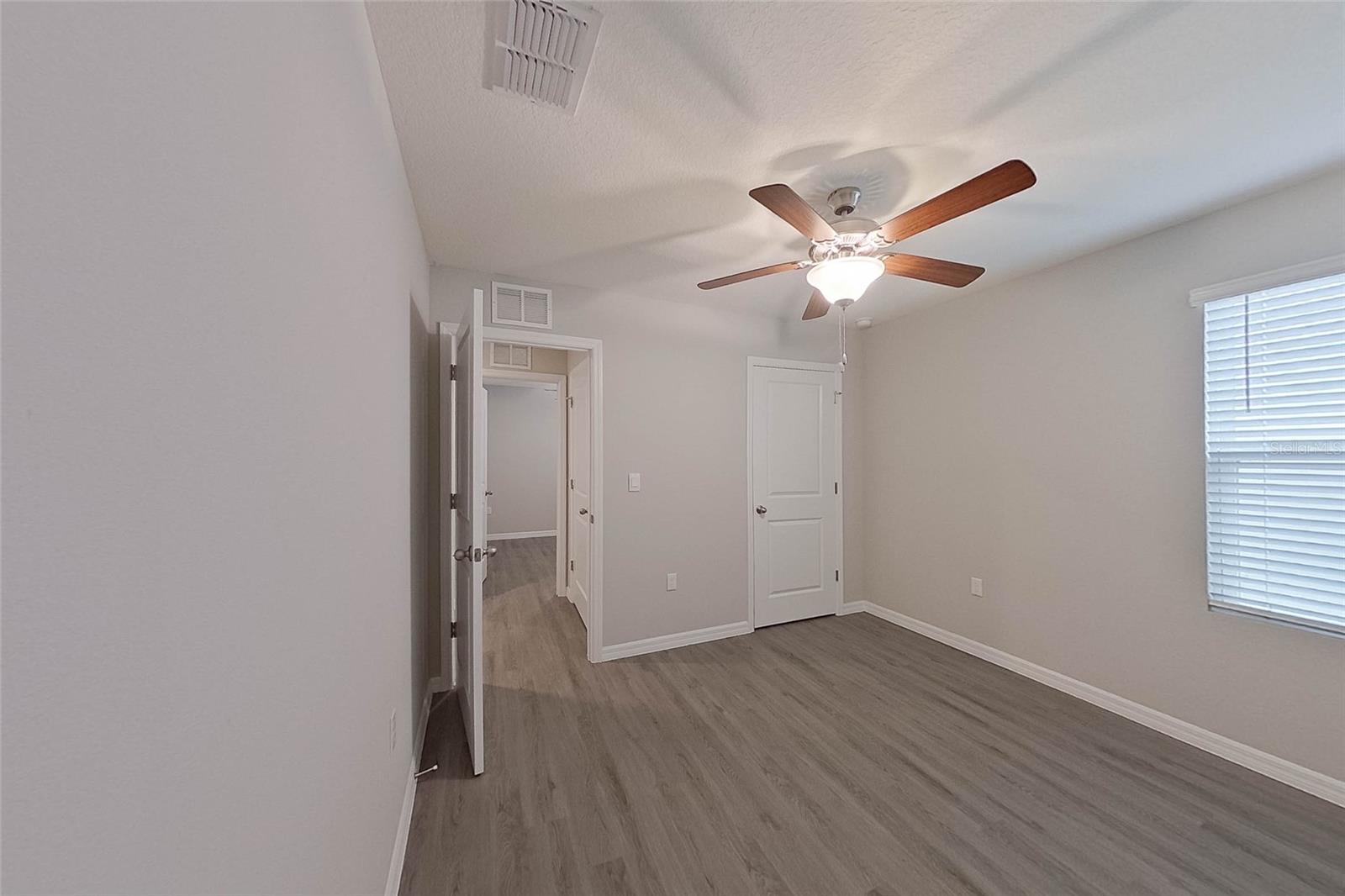 OCALA CROSSINGS SOUTH - Residential Lease