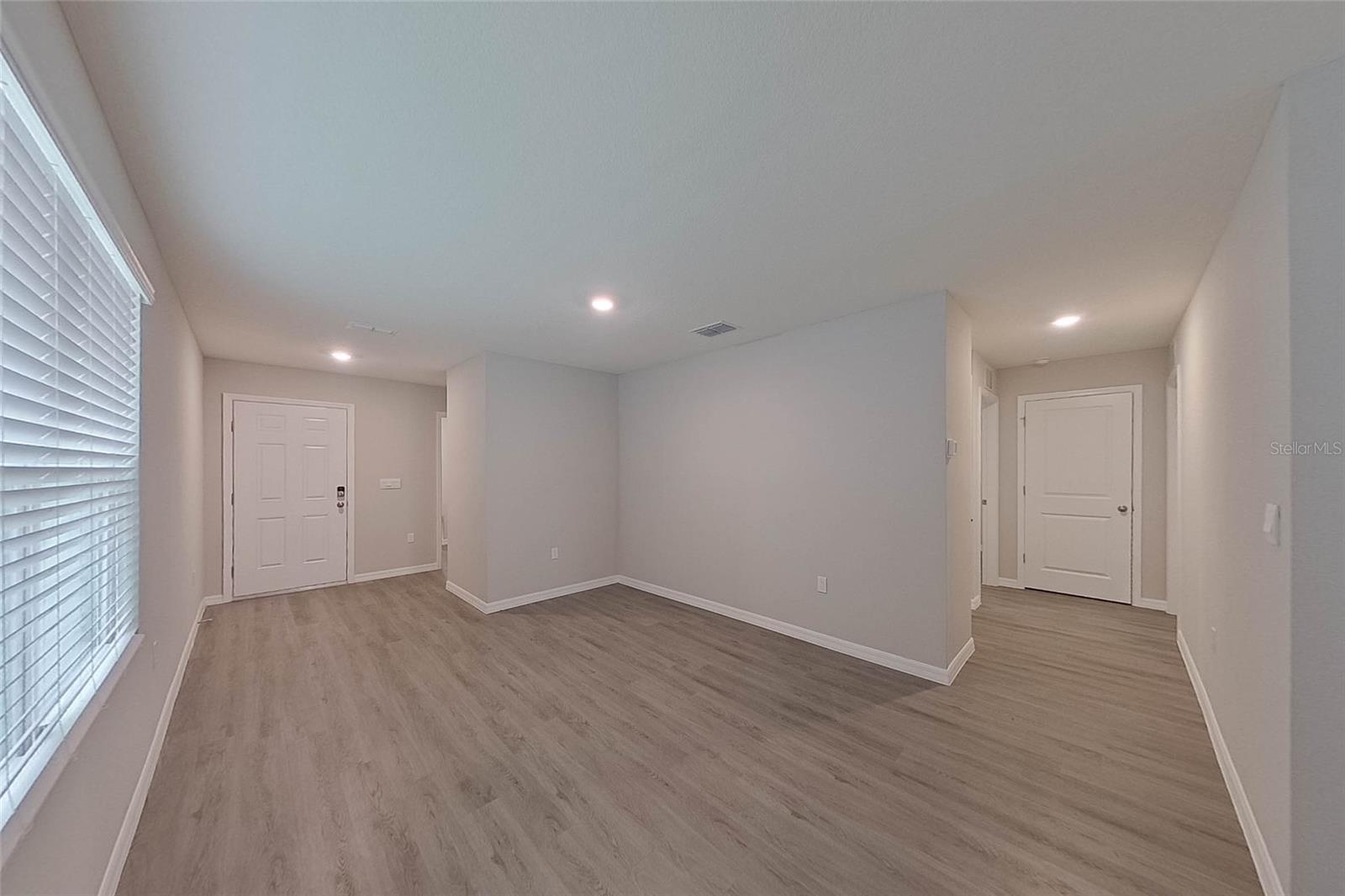 OCALA CROSSINGS SOUTH - Residential Lease