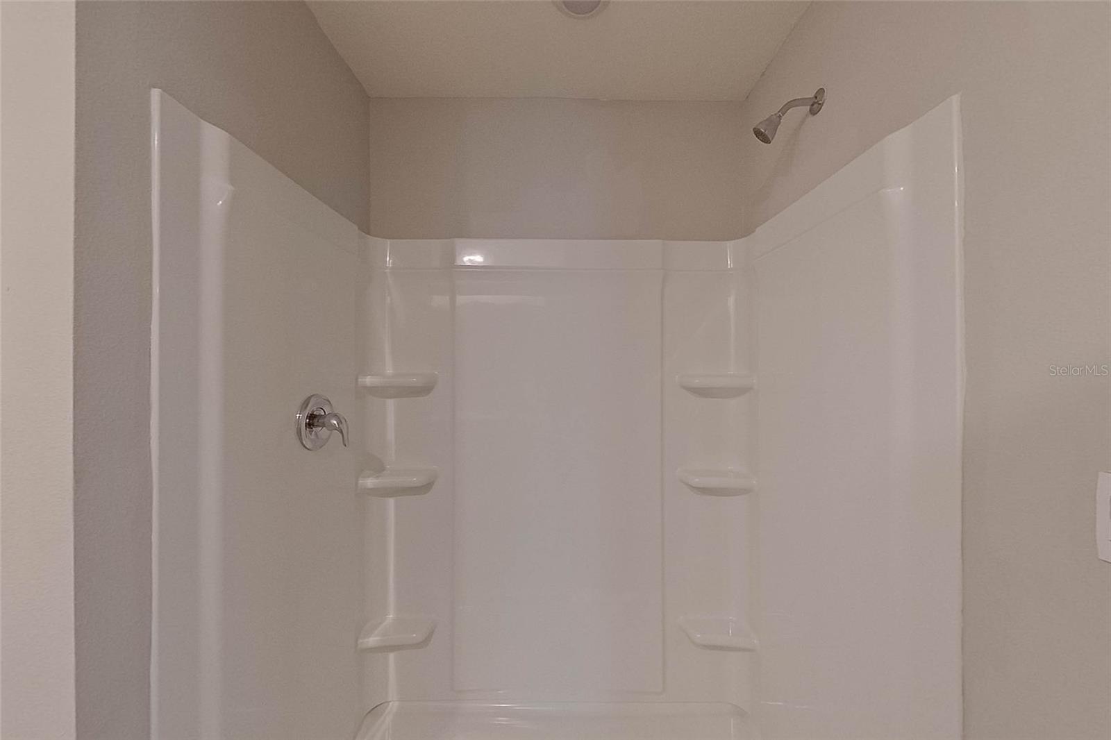 OCALA CROSSINGS SOUTH - Residential Lease