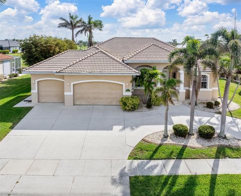 A home in PUNTA GORDA