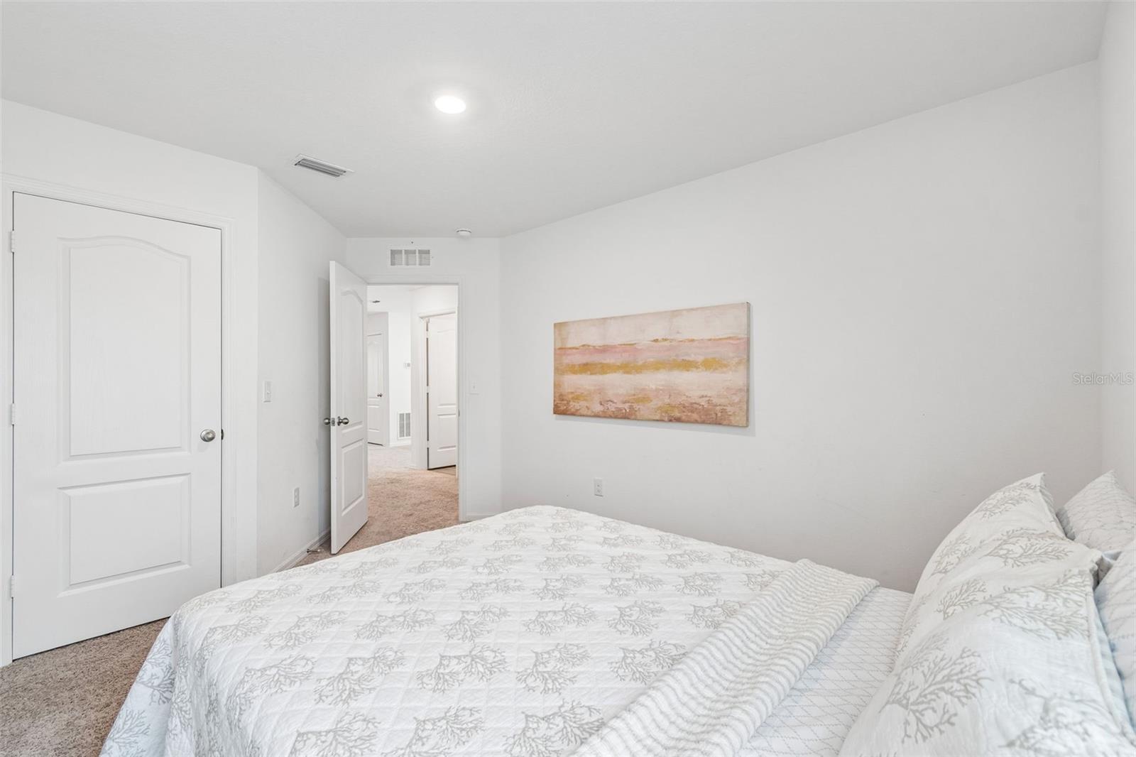 SPRING RIDGE - Residential