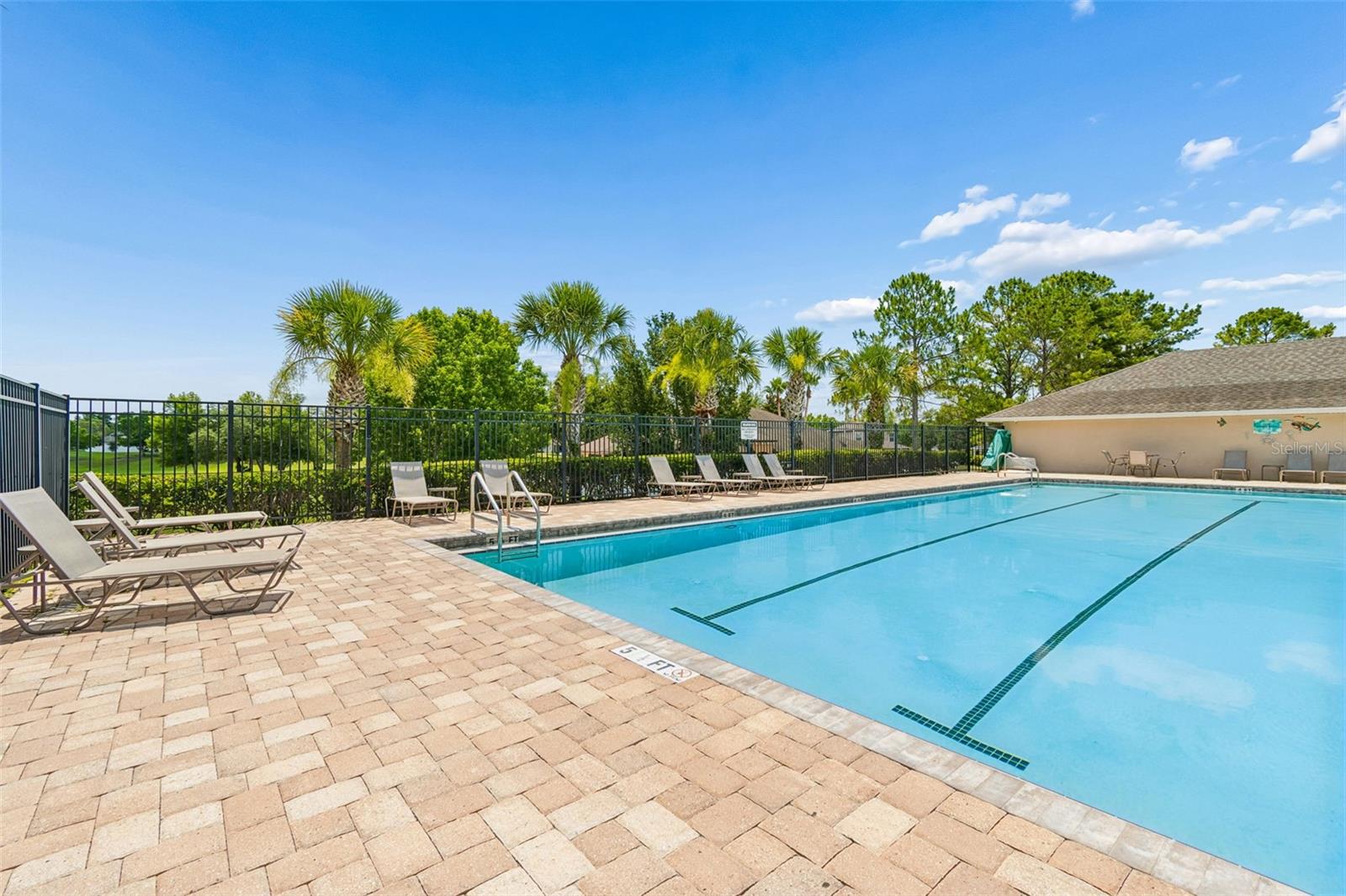 SPRING RIDGE - Residential