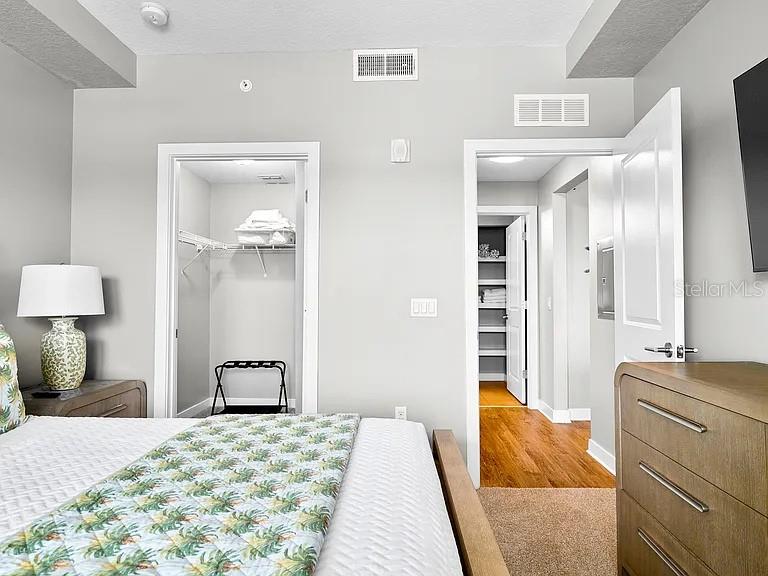 POS SUB - Residential Lease