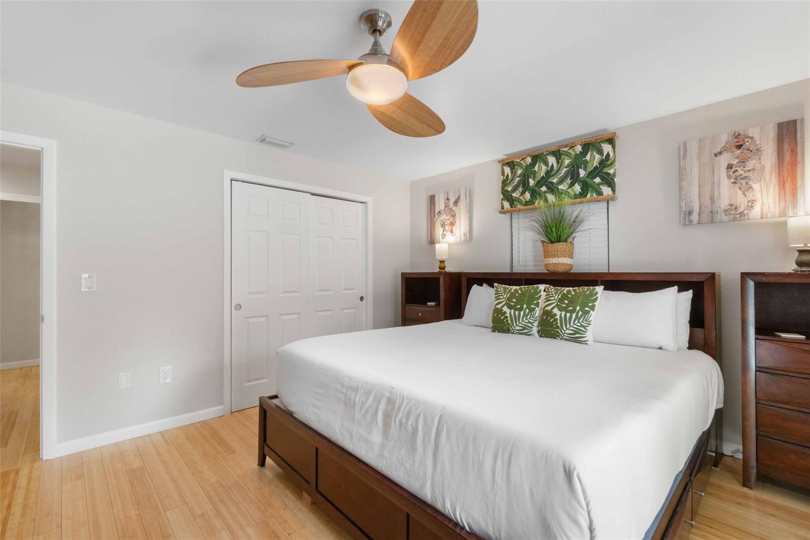 PAUL JOSIAH S LANDS OF - Residential