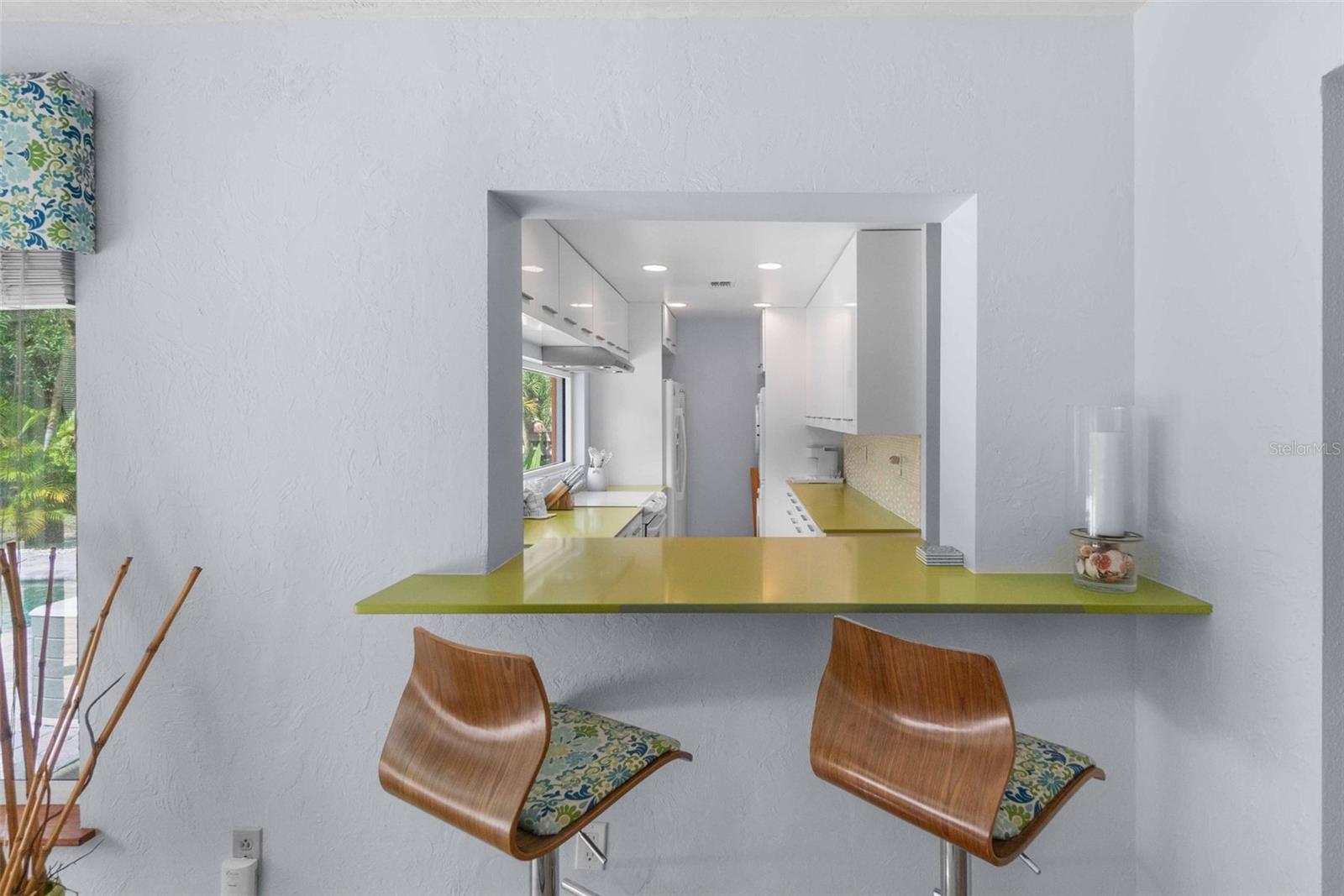 PAUL JOSIAH S LANDS OF - Residential