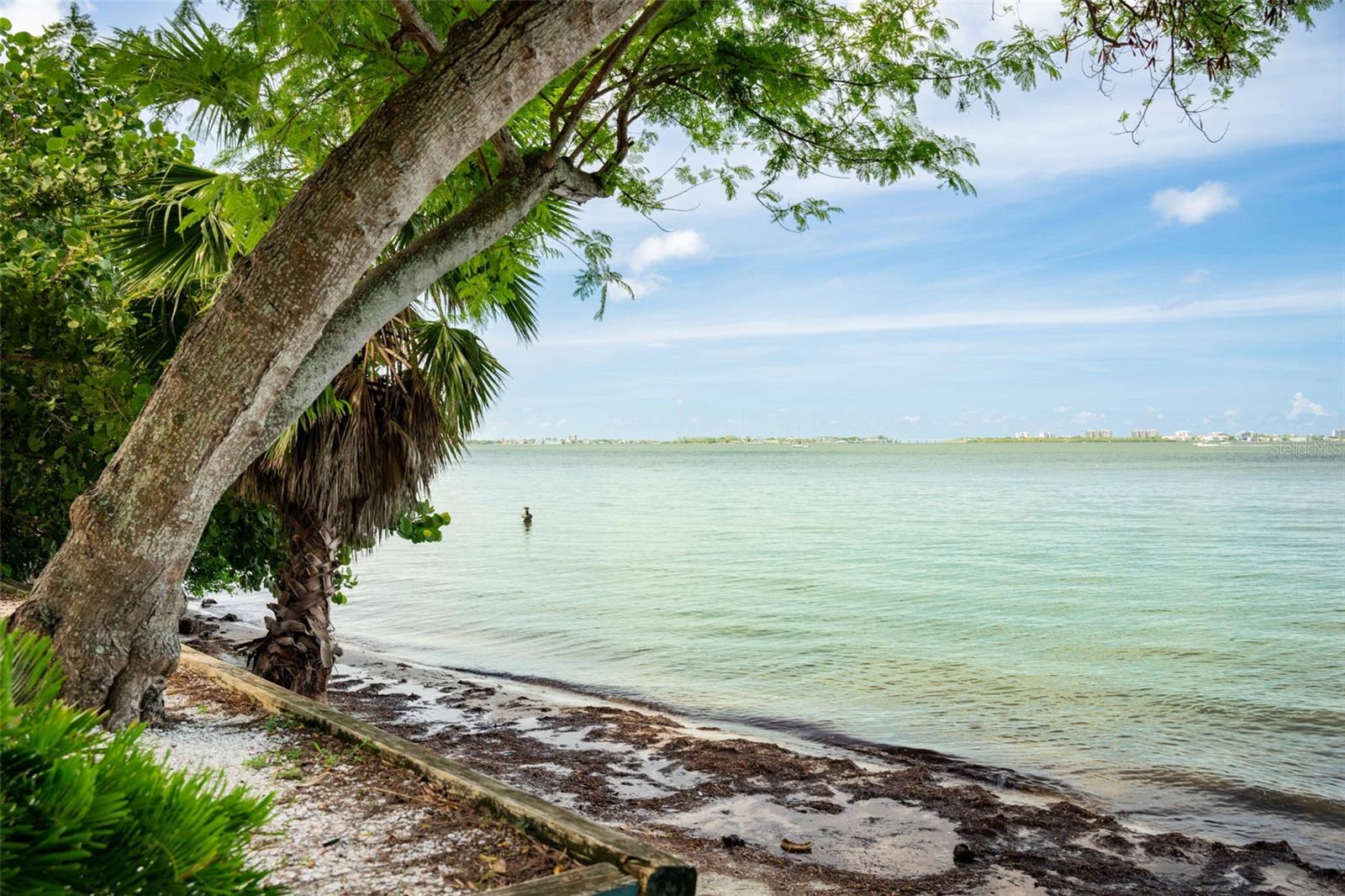 PAUL JOSIAH S LANDS OF - Residential