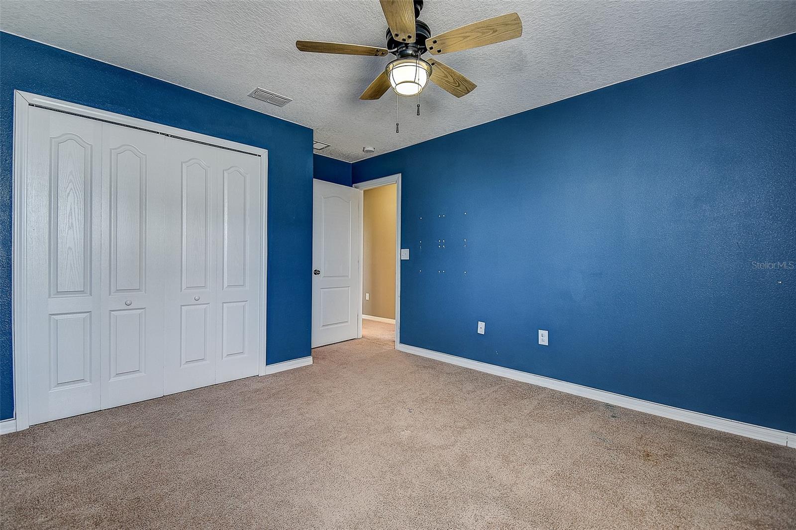 VILLAGES/TRINITY LAKES - Residential