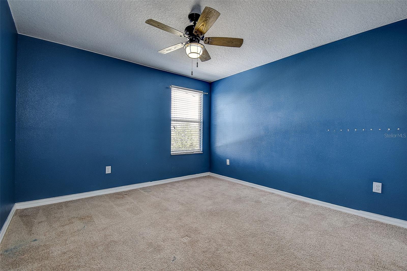 VILLAGES/TRINITY LAKES - Residential