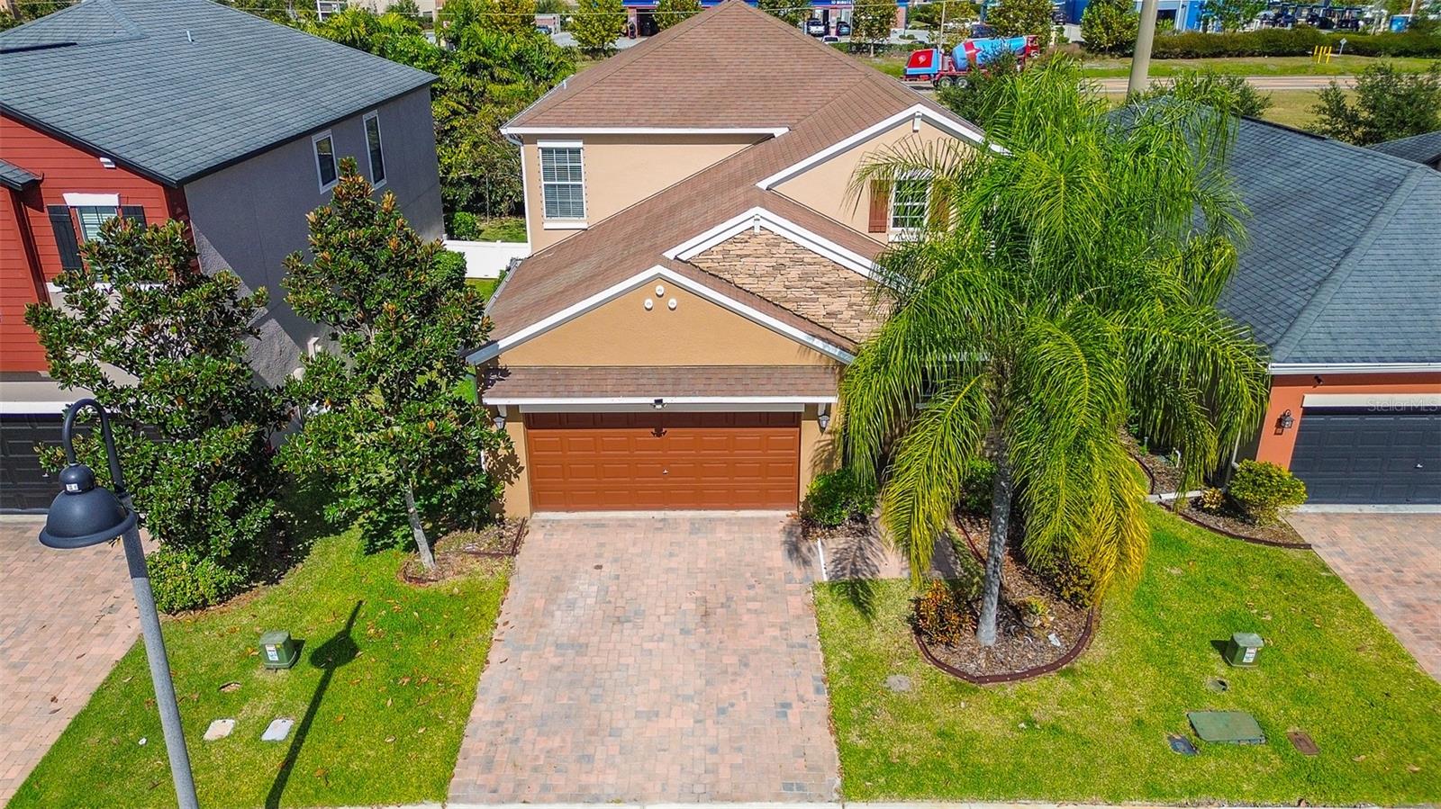 VILLAGES/TRINITY LAKES - Residential