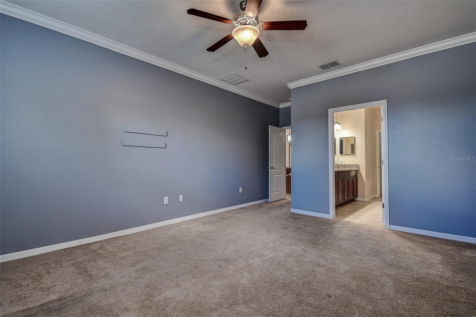 VILLAGES/TRINITY LAKES - Residential