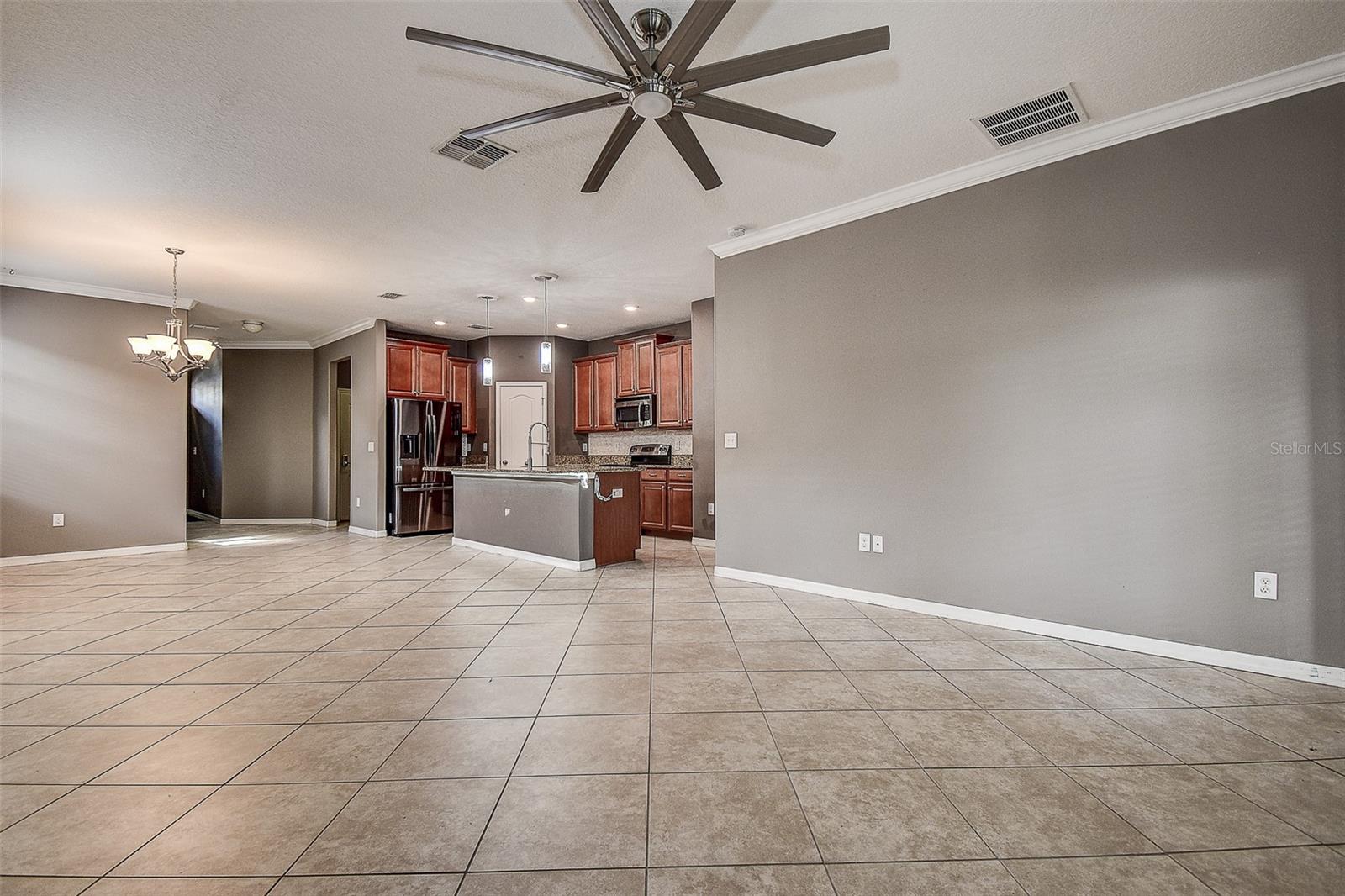 VILLAGES/TRINITY LAKES - Residential