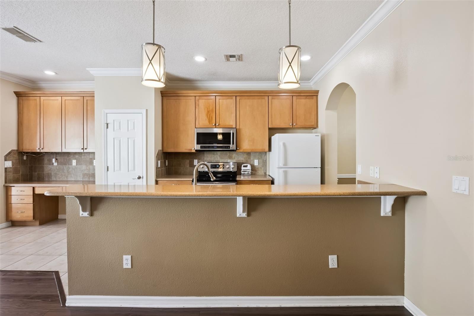 NEWBURY PARK - Residential