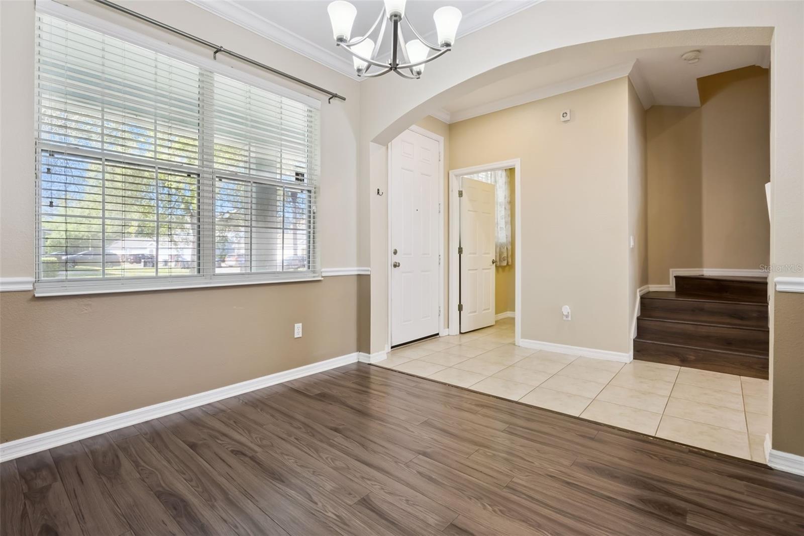 NEWBURY PARK - Residential