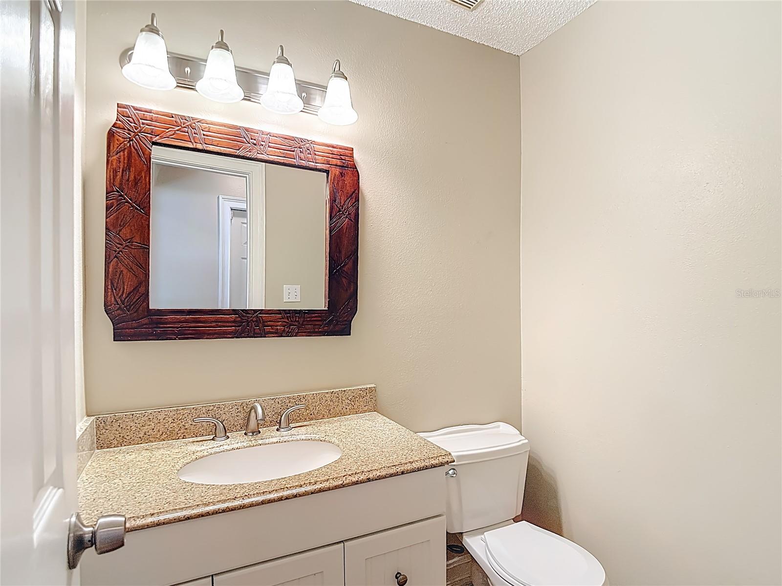 COUNTRY AIRE PH FOUR - Residential