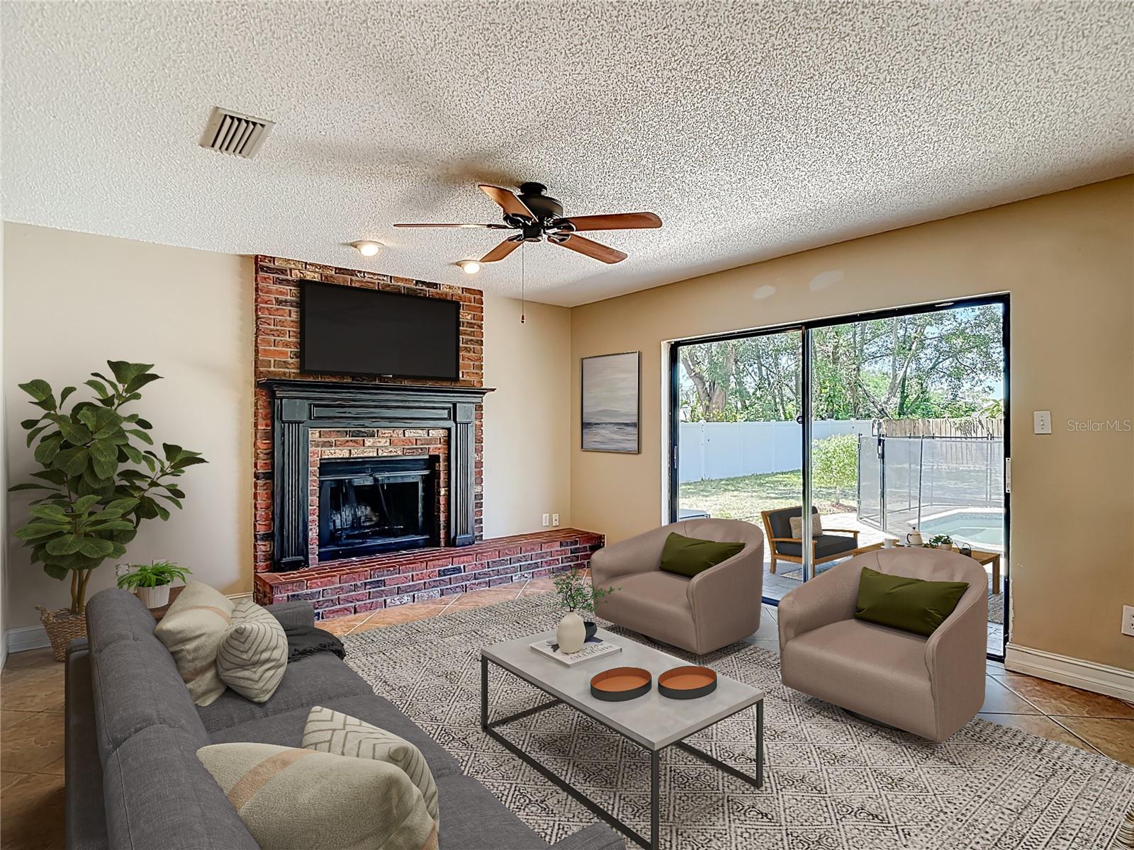 COUNTRY AIRE PH FOUR - Residential