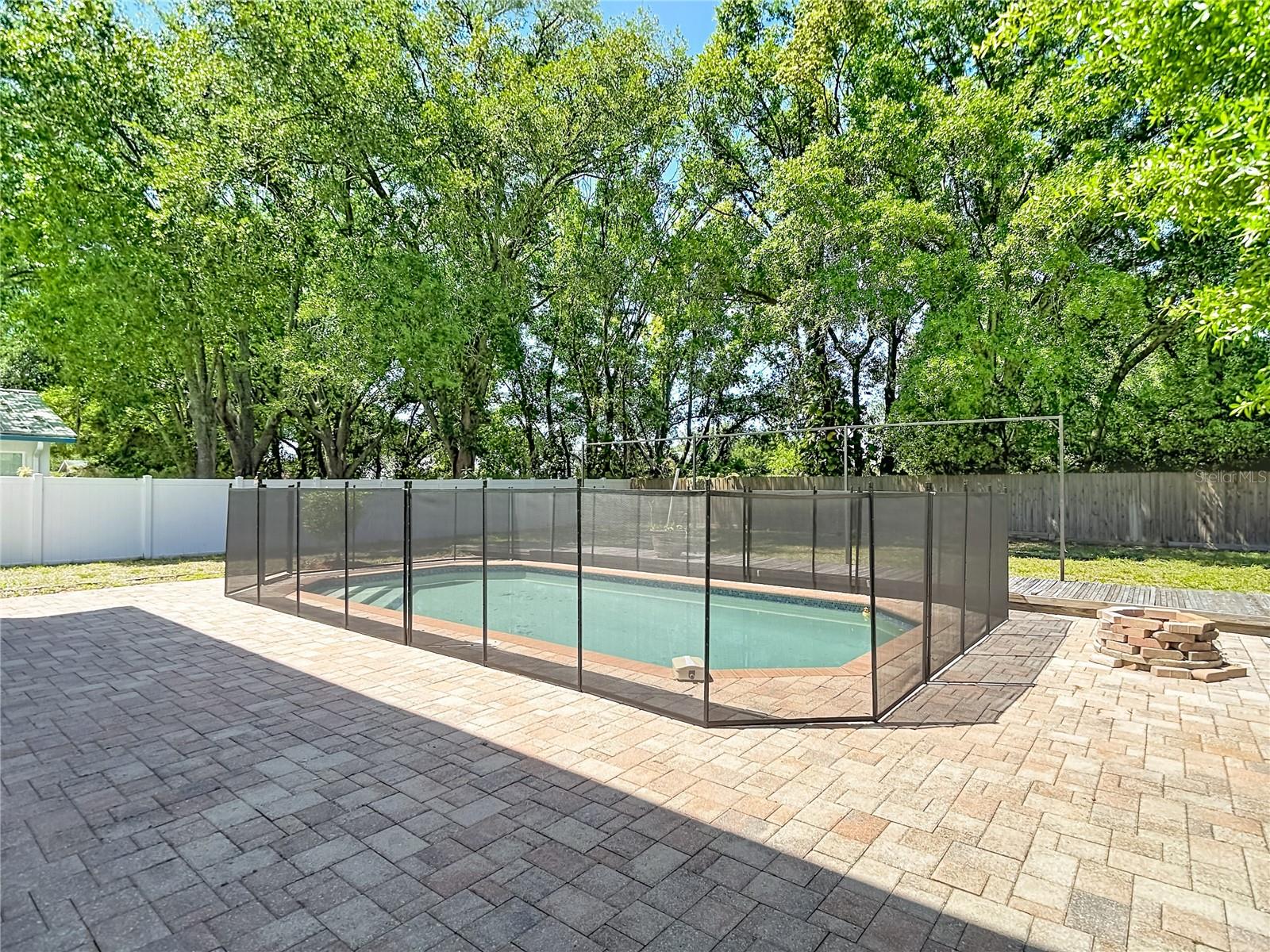 COUNTRY AIRE PH FOUR - Residential