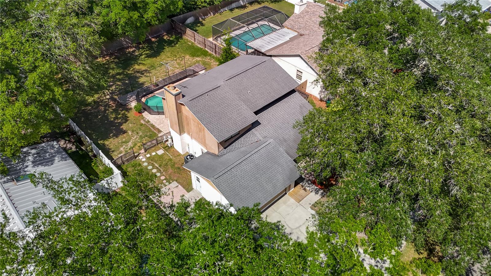 COUNTRY AIRE PH FOUR - Residential